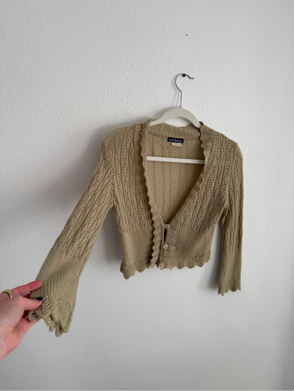 Scalloped Edge Cropped Knit Cardigan in Sage